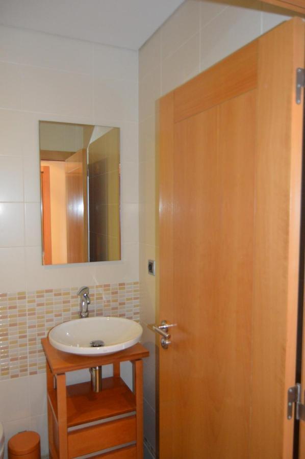 Apartamento Frente Ao Mar Com Piscina De Agua Salgada クアルテイラ エクステリア 写真